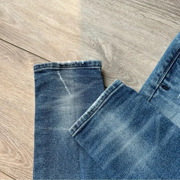 RtA ROAD  TO AWE Icon Distressed Skinny Jeans - Picture 8 of 16